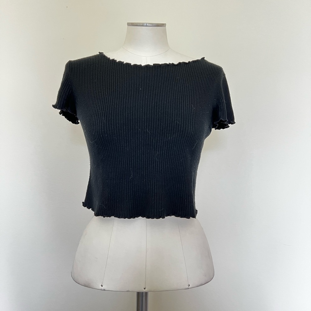 Brandy Melville Black Ribbed Crop Top